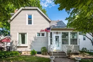 113 19th, La Crosse, WI 54601