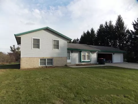 148 Debby, Richfield, WI 53017