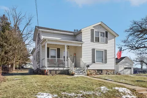 629 S 12th, Watertown, WI 53094