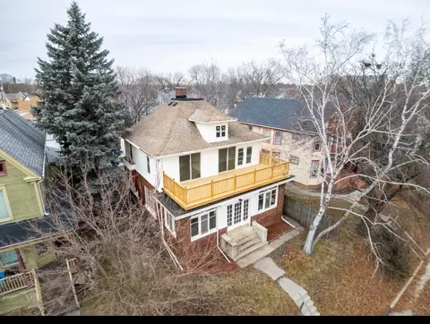 2040 Kinzie, Racine, WI 53405