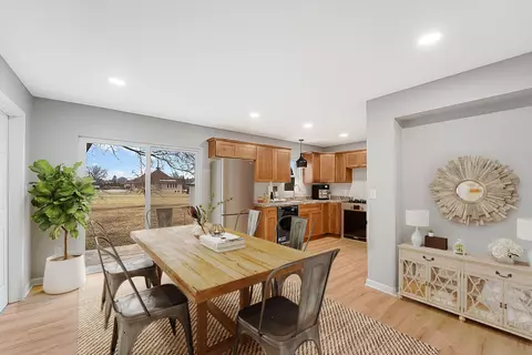 n73w15570 Paseo, Menomonee Falls, WI 53051