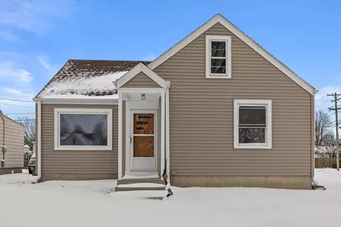 7723 32nd, Kenosha, WI 53142