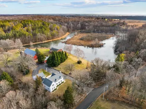 5642 School, Trenton, WI 53095