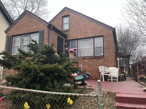 2658 N 25th, Milwaukee, WI 53206