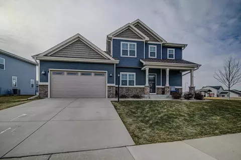 921 Skylark Ln, Deforest, WI 53532