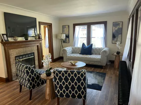 7333 W Bluemound, Milwaukee, WI 53213