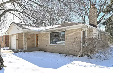3048 Erie, Racine, WI 53402