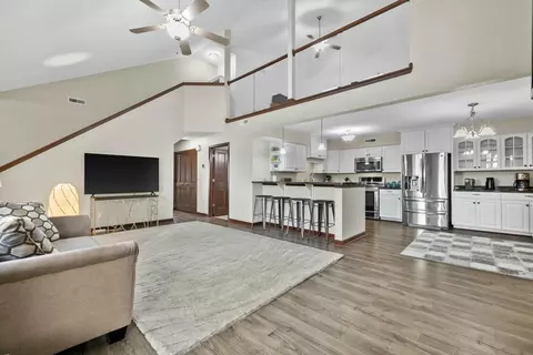 1620 Grey Fox #H, Mukwonago, WI 53149