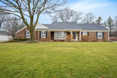 2718 Manor, Mount Pleasant, WI 53406