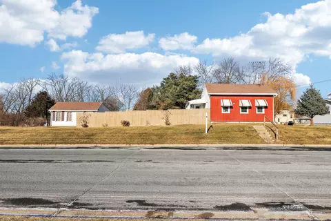 114 E Spaulding, Watertown, WI 53098