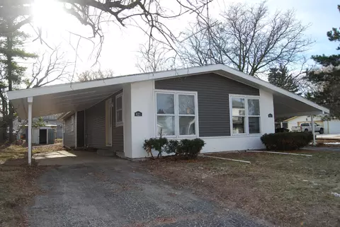 621 State #623, Adell, WI 53001