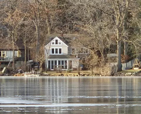 4109 Riverside, Waterford, WI 53185