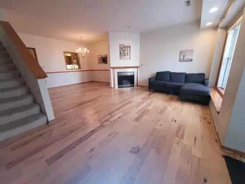 6168 S Creekside #6, Cudahy, WI 53110