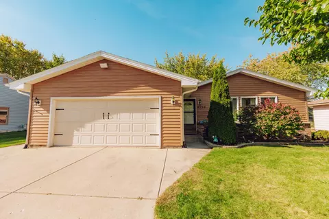 4750 Conlaine, Racine, WI 53402