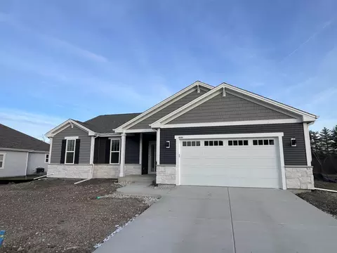 9644 S Bergamont, Franklin, WI 53132