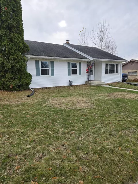 55 Oak, Chilton, WI 53014