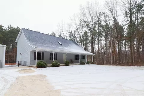 w7266 County Road T, Holland, WI 54636