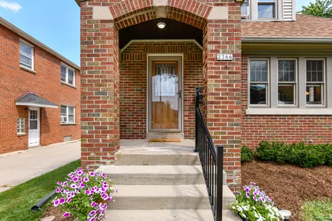 2366 N 74th, Wauwatosa, WI 53213