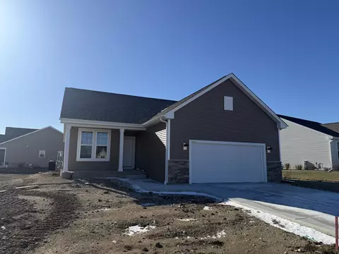 10415 Button Bush, Franksville, WI 53126