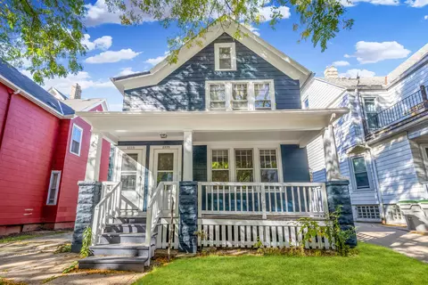 2333 N Cramer #2335, Milwaukee, WI 53211