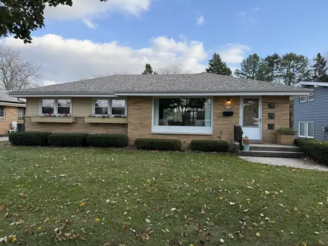 8345 W Dreyer, West Allis, WI 53219
