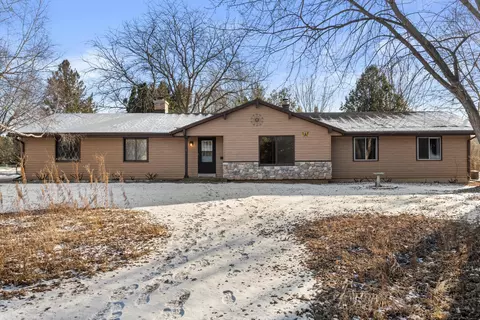 38849 Delafield, Summit, WI 53066