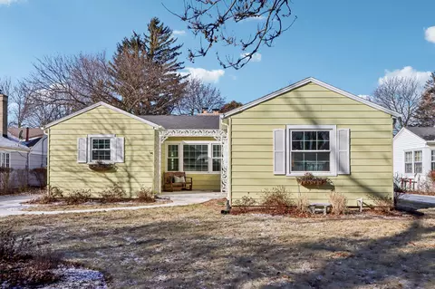 7405 N Longacre, Fox Point, WI 53217