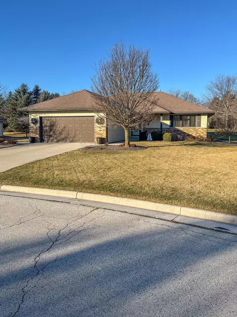 115 Foxglove, Sheboygan Falls, WI 53085