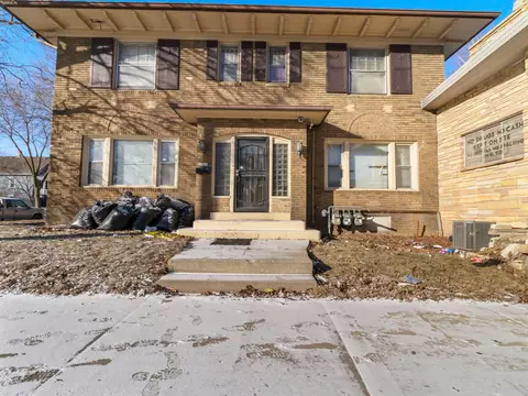 2363 S 13th #2365, Milwaukee, WI 53215
