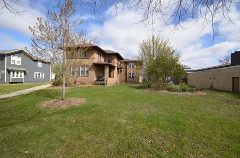 316 W W Ctr #318, Whitewater, WI 53190