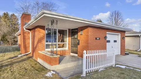 1244 Kaufmann, Sheboygan, WI 53081