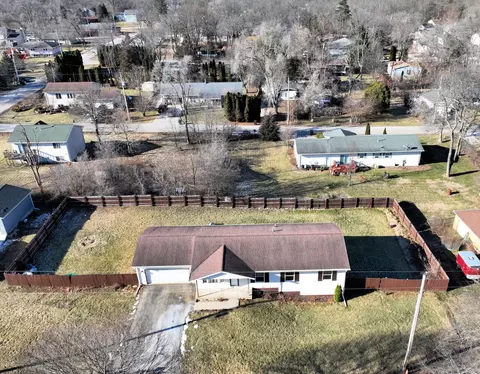 n2475 Howard Drive, Bloomfield, WI 53105