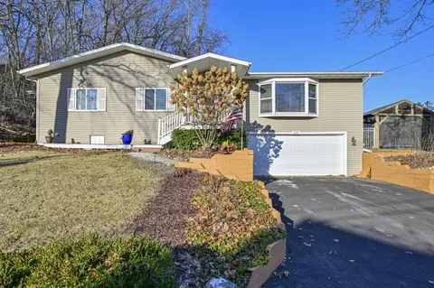 519 Bayview, Twin Lakes, WI 53181