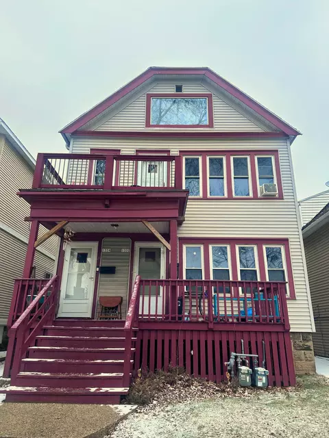 1332 W Arthur #1334, Milwaukee, WI 53215