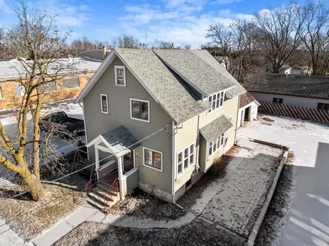 215 N Liberty, Valders, WI 54245