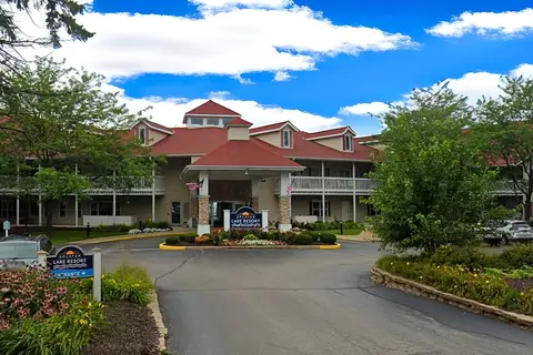 1505 S S Shr #313, Delavan, WI 53115