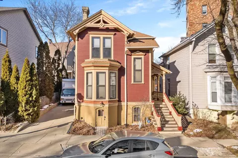 1120 E Lyon, Milwaukee, WI 53202