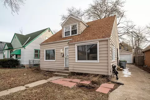 4464 N 38th, Milwaukee, WI 53209