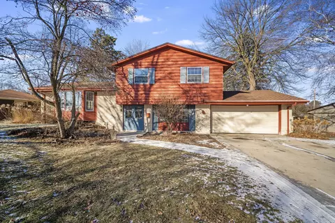 n76w6962 Linden, Cedarburg, WI 53012