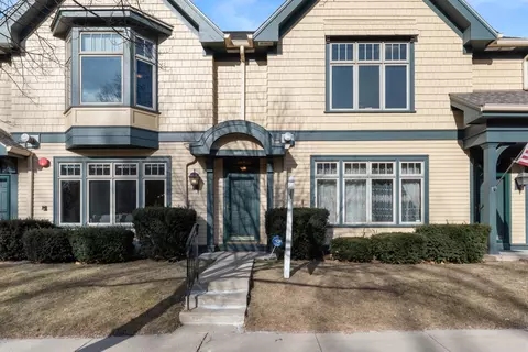 2322 Edgewood, Shorewood, WI 53211