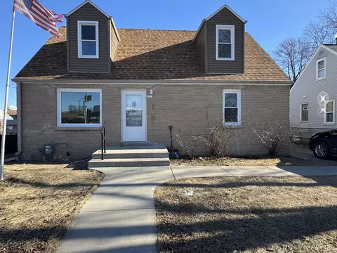 2118 S 90th, West Allis, WI 53227