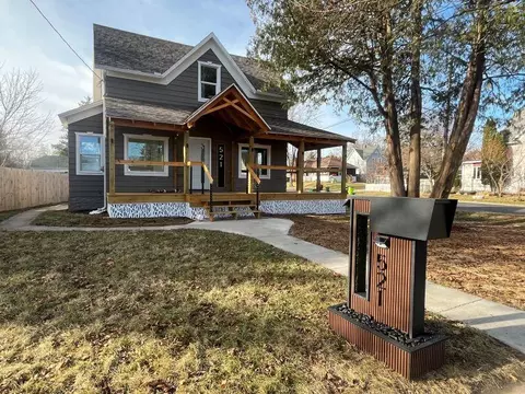 521 Adams, Fort Atkinson, WI 53538