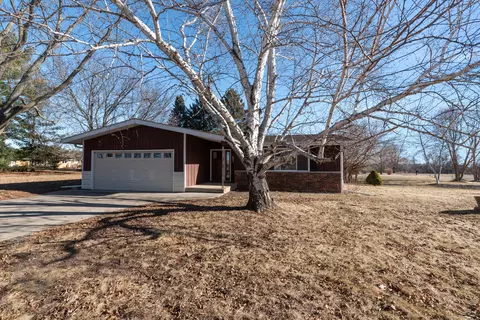 n4076 Hilltop Road, Rubicon, WI 53078