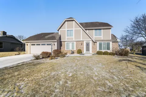 12940 W Wimbledon, New Berlin, WI 53151