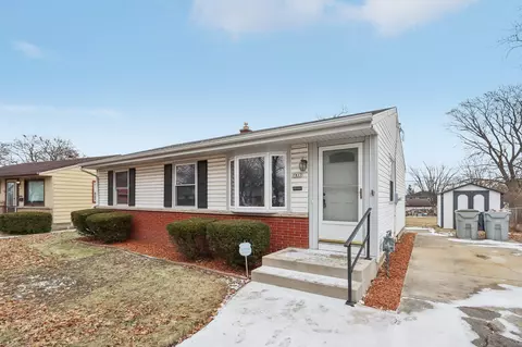 7817 W Herbert, Milwaukee, WI 53218
