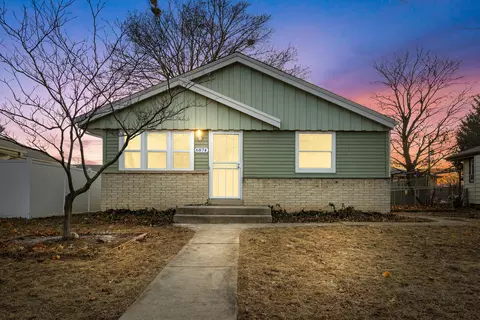 6874 N 61st, Milwaukee, WI 53223