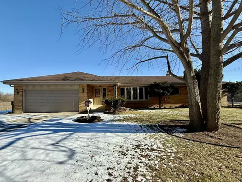 7644 S Clement, Oak Creek, WI 53154