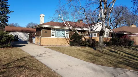 5528 W Jerelyn, Milwaukee, WI 53219