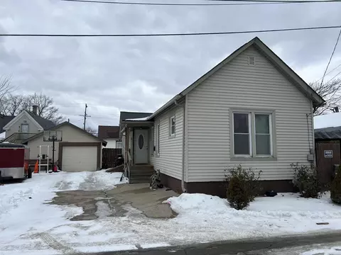 1120 Hartman, Racine, WI 53404