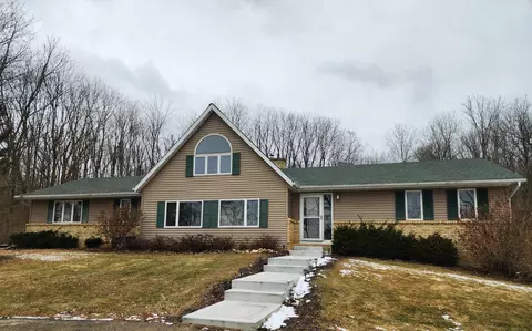 n5819 County Road N, Aztalan, WI 53549